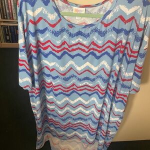LuLaRoe Colorful Zigzag Pattern Top